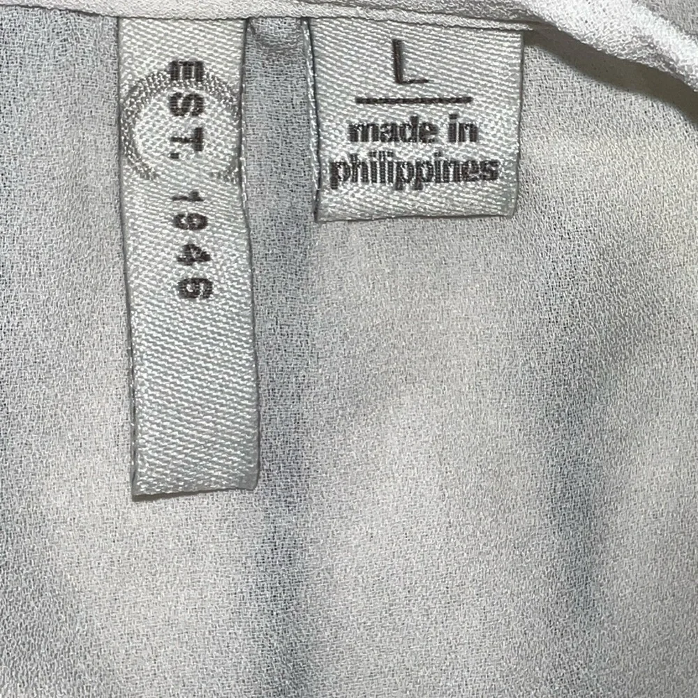 ONE DAY SALE C’est 1946 Boho Off-White Lace Trim Top - Picture 4 of 6